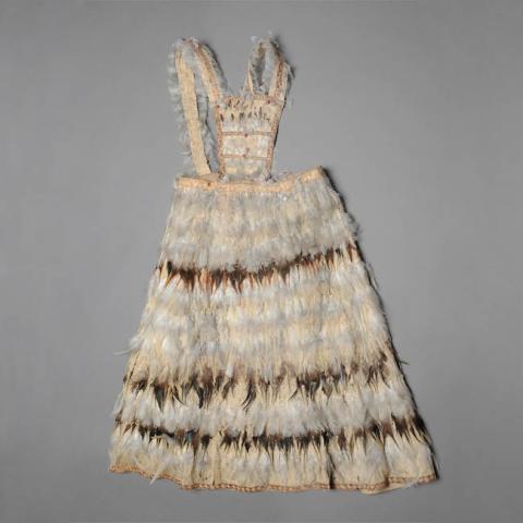 Primera imagen del registro Vestido (prenda principal)