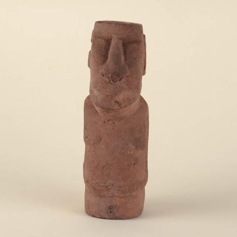 Primera imagen del registro Moai Maea