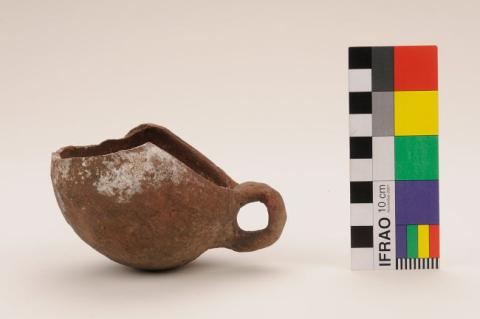 Primera imagen del registro Taza (arqueológica y etnográfica)