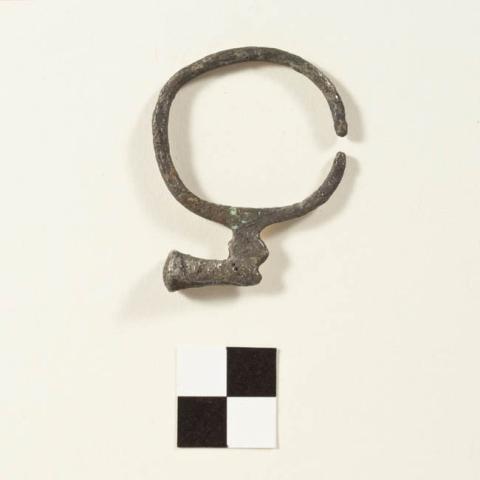 Primera imagen del registro Arete (joya)