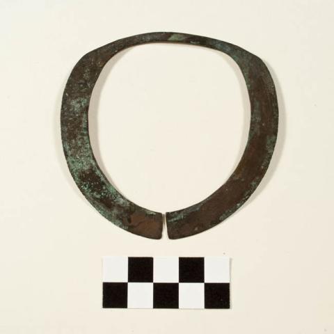 Primera imagen del registro Arete (joya)