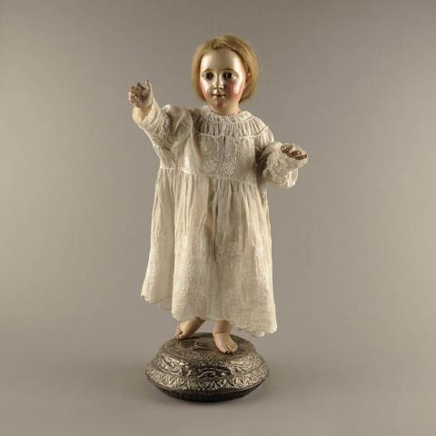 Primera imagen del registro Niño Dios de Pié Bendiciendo