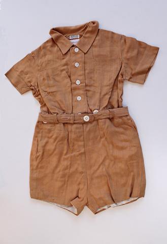 Primera imagen del registro Traje (niño)