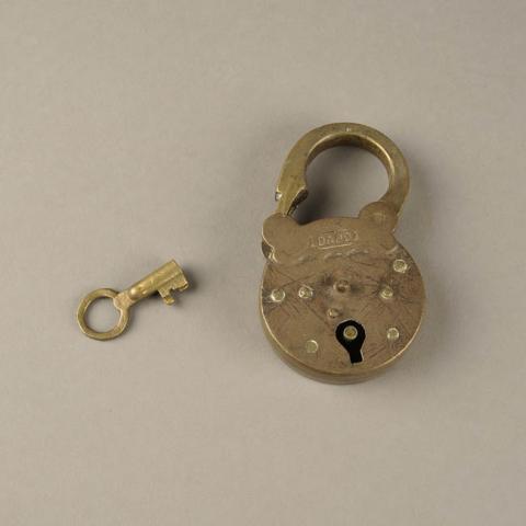 Primera imagen del registro Candado