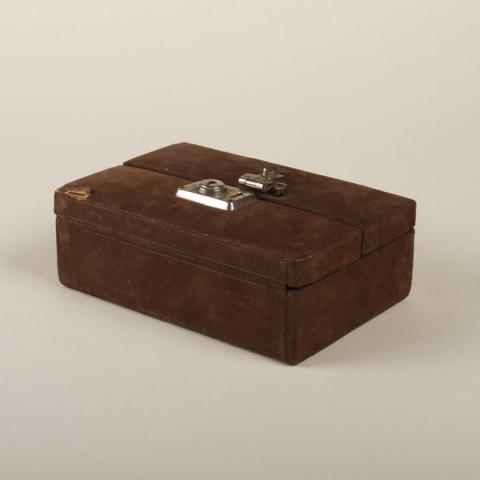 Primera imagen del registro Caja