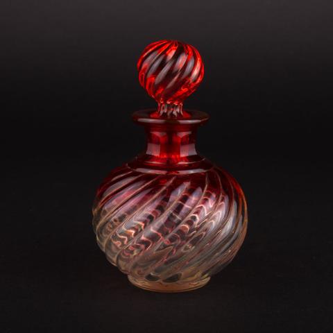 Primera imagen del registro Frasco de perfume