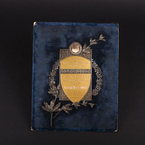 Primera imagen del registro Placa conmemorativa de la Sociedad de Comerciantes y Agricultores