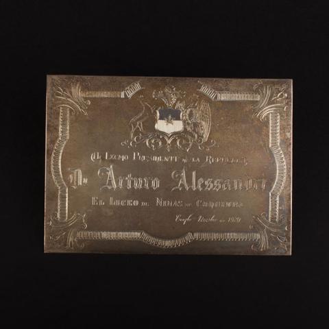 Primera imagen del registro Placa conmemorativa al Presidente Arturo Alessandri Palma del Liceo de niñas de Coquimbo
