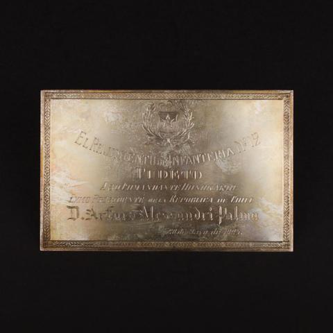 Primera imagen del registro Placa conmemorativa al Presidente Arturo Alessandri Palma del Regimiento de Pudeto