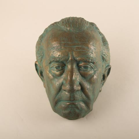 Primera imagen del registro Retrato de José Navarro Tobar