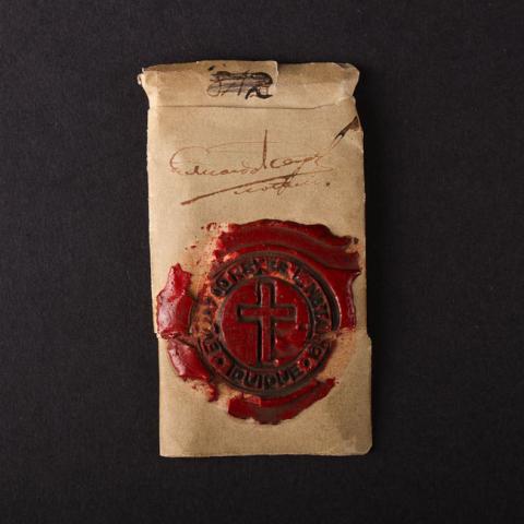 Primera imagen del registro Carta sellada con lacre