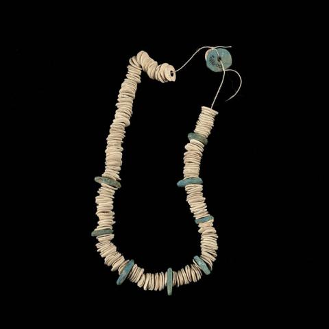 Primera imagen del registro Collar (accesorio de vestir)