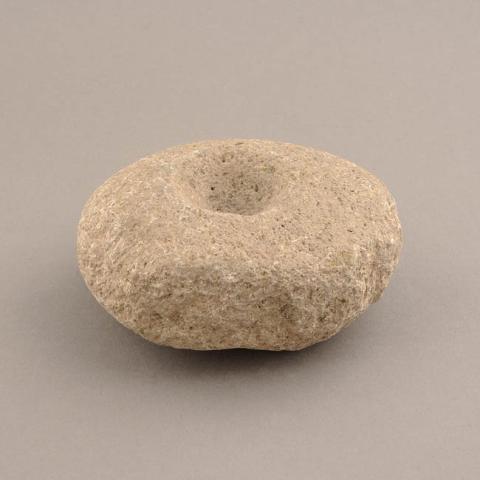Primera imagen del registro Piedra horadada