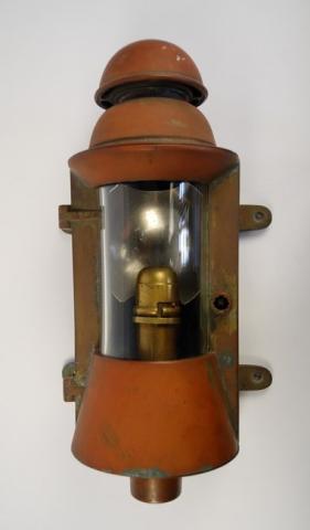 Primera imagen del registro Farol (artefacto de iluminación)