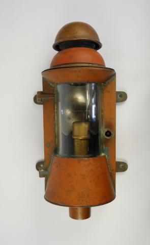 Primera imagen del registro Farol (artefacto de iluminación)