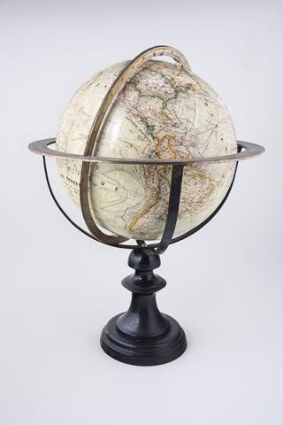 Primera imagen del registro Globo terráqueo