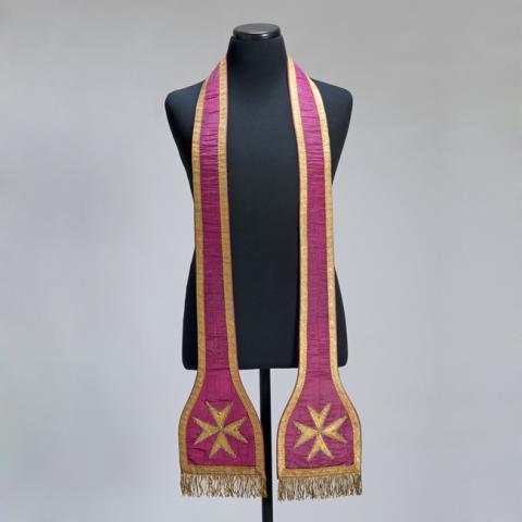Primera imagen del registro Estola (vestuario litúrgico)