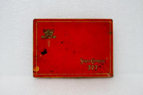 Primera imagen del registro Caja de cigarros
