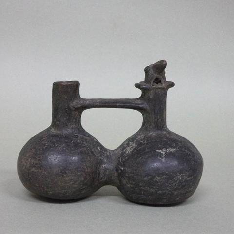 Primera imagen del registro Botella (arqueológica y etnográfica)