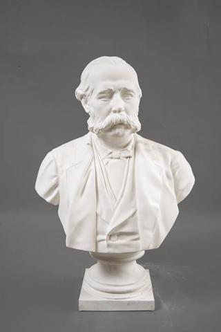 Primera imagen del registro Busto de Don Angel Custodio Gallo Goyenechea
