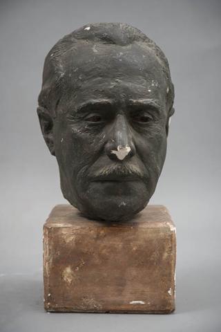 Primera imagen del registro Retrato de hombre no identificado