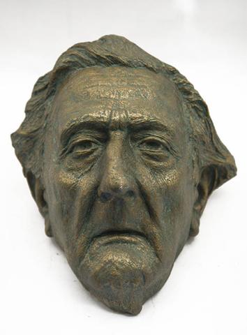 Primera imagen del registro Retrato de Edgardo Garrido Merino
