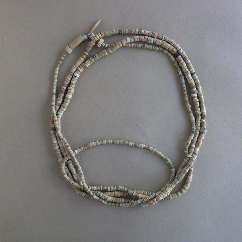 Primera imagen del registro Collar (accesorio de vestir)