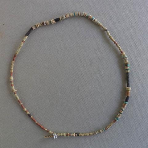 Primera imagen del registro Collar (accesorio de vestir)