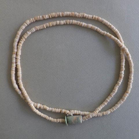 Primera imagen del registro Collar (accesorio de vestir)