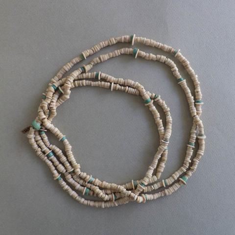 Primera imagen del registro Collar (accesorio de vestir)