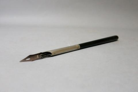 Primera imagen del registro Pluma (escritura)