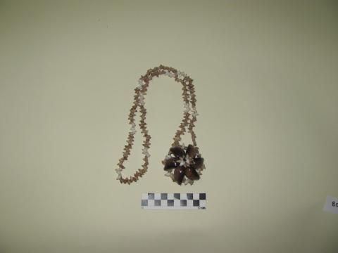 Primera imagen del registro Collar (accesorio de vestir)