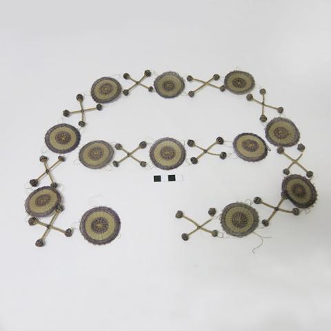 Primera imagen del registro Collar (accesorio de vestir)