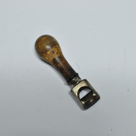 Primera imagen del registro Sello (artefacto de identificación)