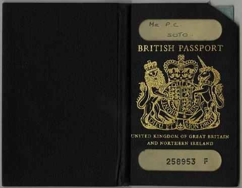 Primera imagen del registro Pasaporte de Reino Unido de Gran Bretaña e Irlanda del Norte perteneciente a Pablo Soto