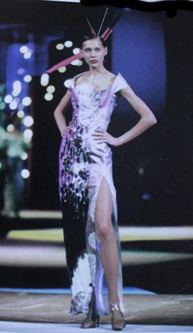 Primera imagen del registro Vestido (prenda principal)