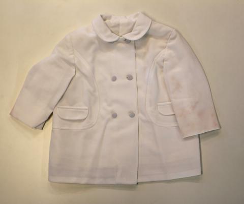 Primera imagen del registro Abrigo (vestuario)