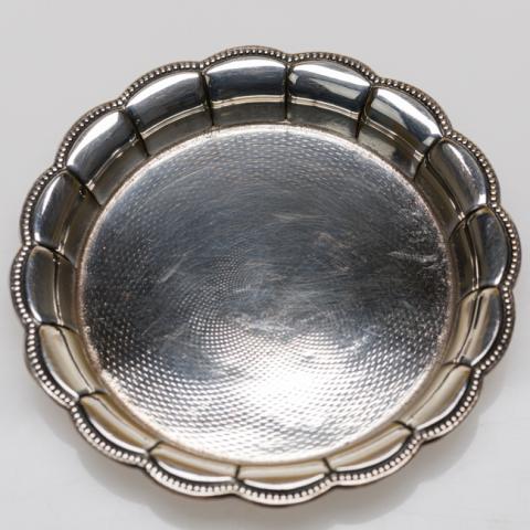 Primera imagen del registro Plato decorativo