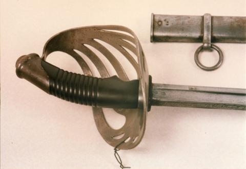 Primera imagen del registro Arma blanca