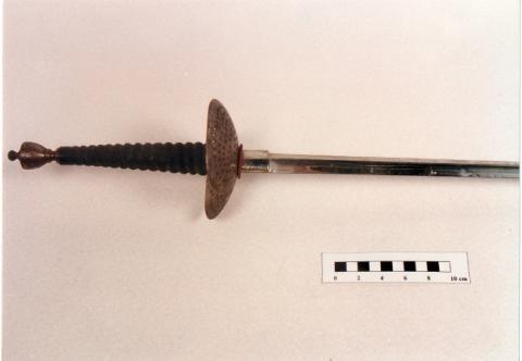 Primera imagen del registro Arma blanca