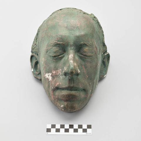 Primera imagen del registro Máscara mortuoria