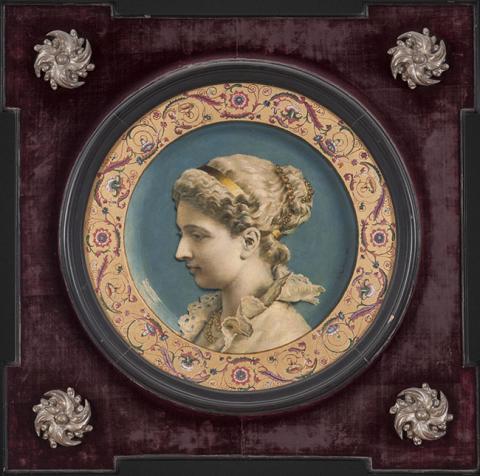 Primera imagen del registro Retrato de Elvira Cuevas Ovalle