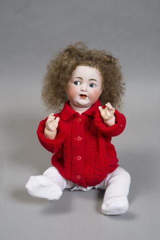 Primera imagen del registro Muñeca de ojos coquetos