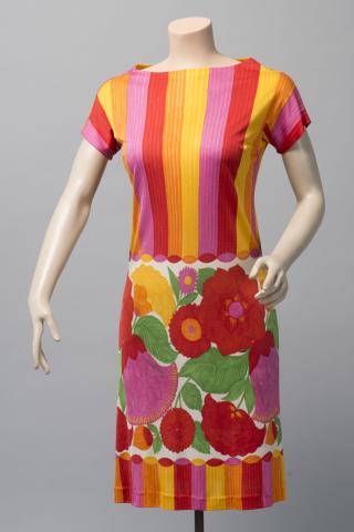Primera imagen del registro Vestido (prenda principal)