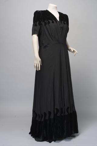 Primera imagen del registro Vestido (prenda principal)