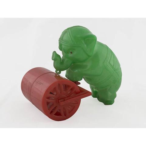 Primera imagen del registro Elefante aplanadora