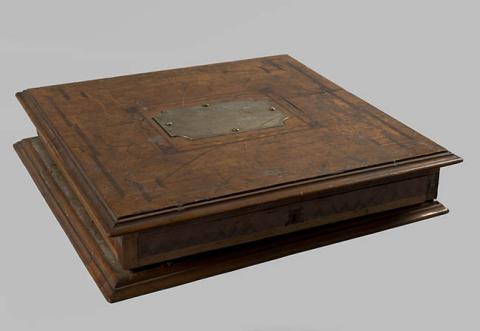 Primera imagen del registro Caja con apero de jinete y cabalgadura de Emilio Körner