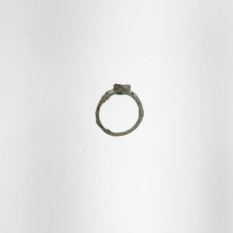 Primera imagen del registro Anillo (joya)