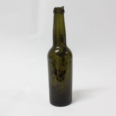 Primera imagen del registro Botella (arqueológica y etnográfica)