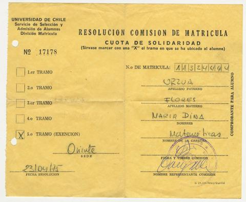 Primera imagen del registro Comprobante de Resolución Comisión de Matrícula de María Urzua Flores. Universidad de Chile. Abril 1975
